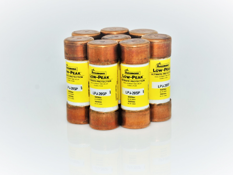 進(jìn)口LPJ-20SP 600V/20A